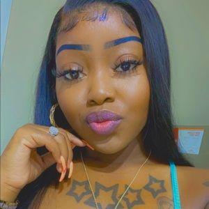 Meet your Posher, Taneisha